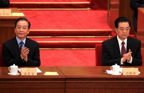 Báo Đảng Trung Quốc chỉ trích Hồ Cẩm Đào, Ôn Gia Bảo