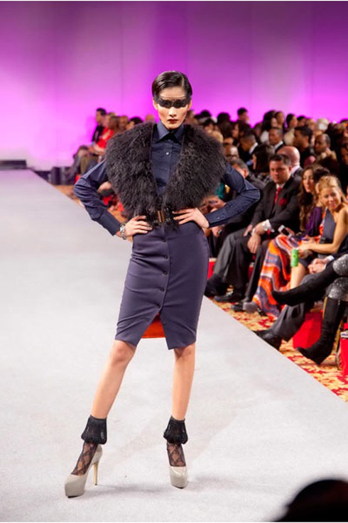 Gian nan như người mẫu xuất ngoại