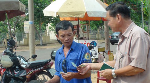 Trăm sự nhờ... “cò”