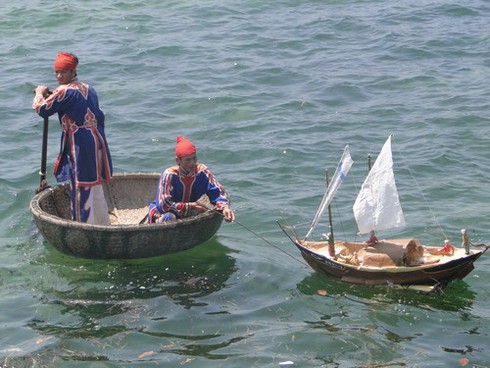 Những “dấu ấn” đầu tiên của Việt Nam trên Biển Đông (Bài 2)