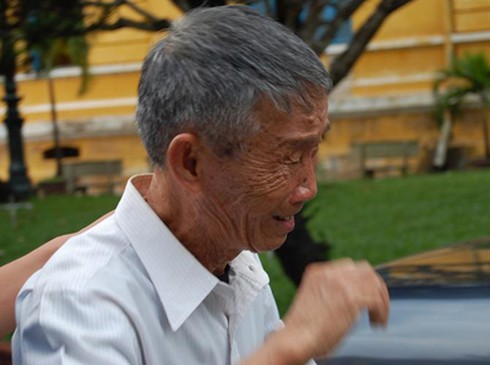 Tòa tuyên Hoàng Khương chịu án 4 năm tù (trực tiếp)