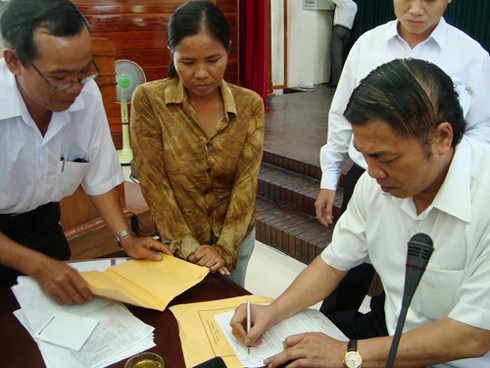 Phát hiện thêm hồ sơ giả chữ ký ông Nguyễn Bá Thanh