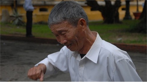 Vụ nhà báo Hoàng Khương: Đắng lòng nhìn nước mắt người cha