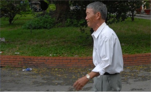 Vụ nhà báo Hoàng Khương: Đắng lòng nhìn nước mắt người cha