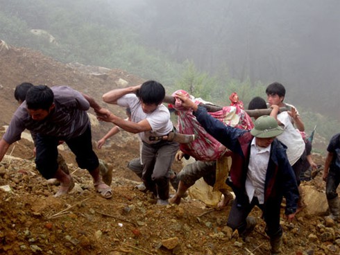 Đã tìm thấy thi thể nạn nhân thứ 16 trong vụ sạt lở