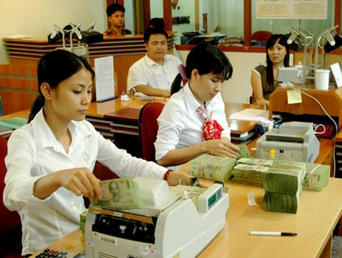 Vì sao xếp hạng cạnh tranh 32 ngân hàng bị 'ném đá'?