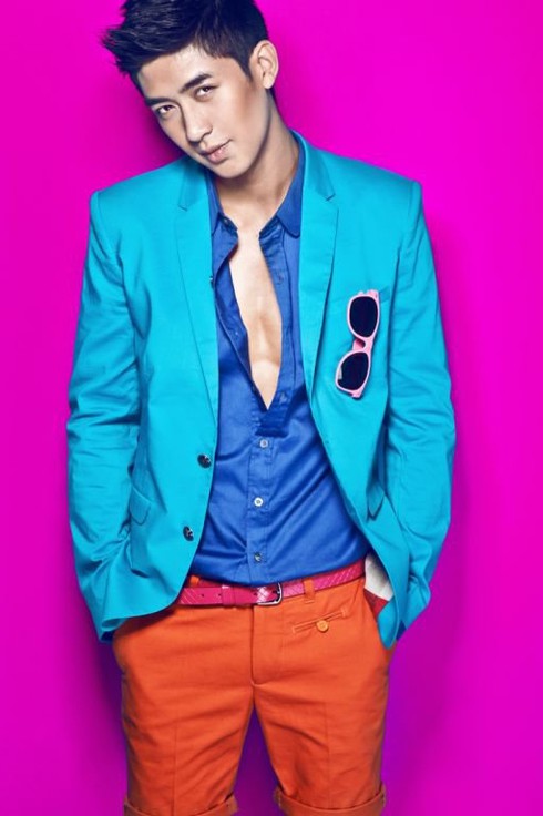 Mẹo mặc trang phục màu mè