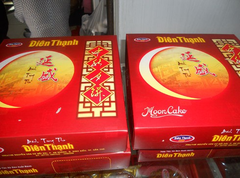 Đình chỉ cơ sở bánh trung thu có thương hiệu lâu năm
