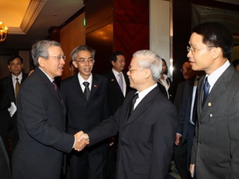 Tổng Bí thư kết thúc tốt đẹp chuyến thăm Singapore