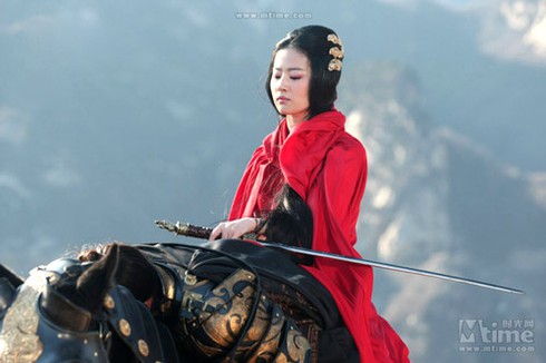 Lưu Diệc Phi: 'Chưa bao giờ nghĩ mình tinh khiết'