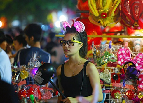 Người thủ đô đi chơi Trung thu sớm