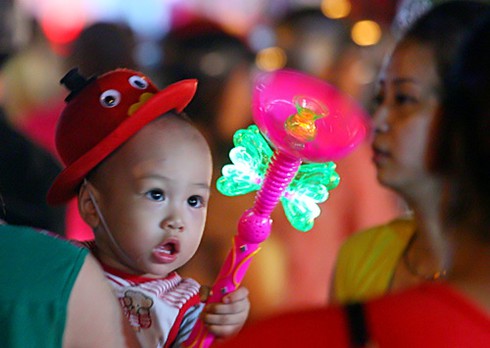 Người thủ đô đi chơi Trung thu sớm