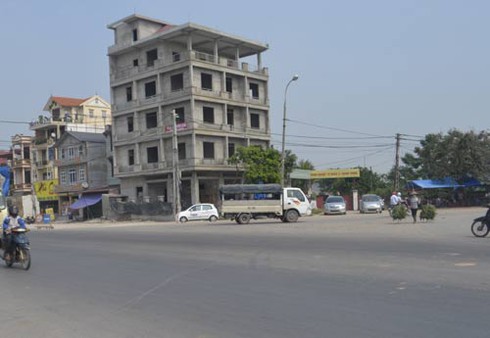 Chồng dùng vợ để giăng bẫy tình những kẻ hám của lạ