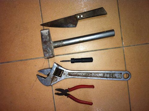 Chồng dùng vợ để giăng bẫy tình những kẻ hám của lạ