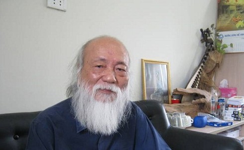 Ba điều khó hiểu về vụ đặc cách của HH Thu Thảo