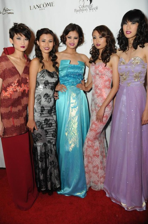 Lộ ảnh thí sinh thứ 7 của Next Top Model ở New York