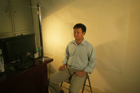 Cận cảnh đi làm Chứng minh thư mẫu mới