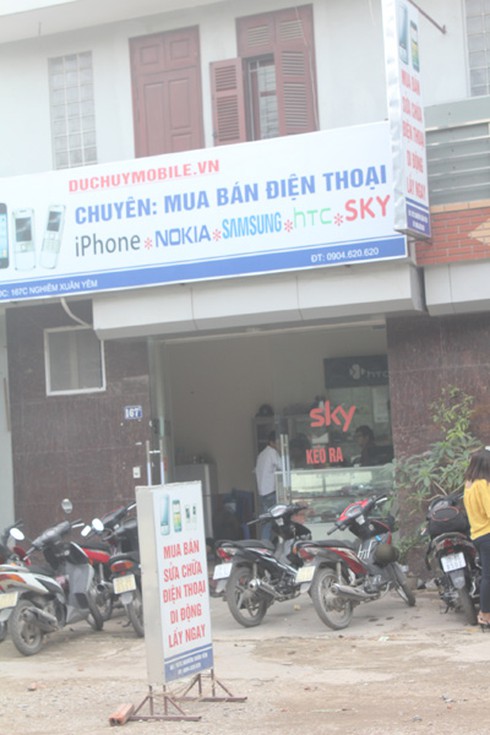 Người vợ mang thai cùng chồng bắt kẻ cướp mang súng