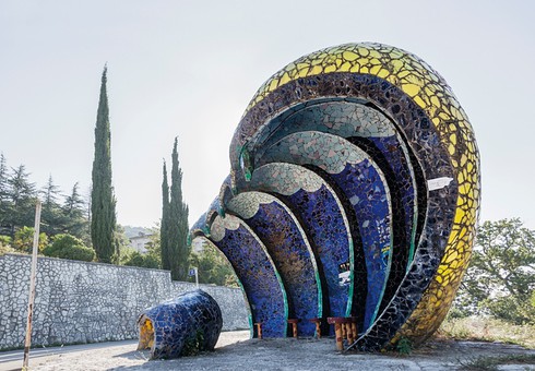 Hình ảnh độc đáo những trạm xe buýt trên thế giới - ảnh 1