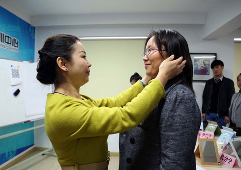 Nở rộ trào lưu học cách làm quý tộc - ảnh 7