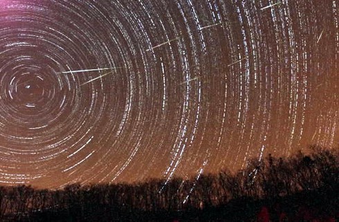 Mưa sao băng Leonids đêm hôm nay 17/11/2016 lúc mấy giờ? - ảnh 1