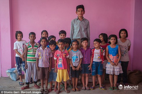 Sau 8 năm, cậu bé sơ sinh lớn nhất thế giới giờ ra sao? - ảnh 1