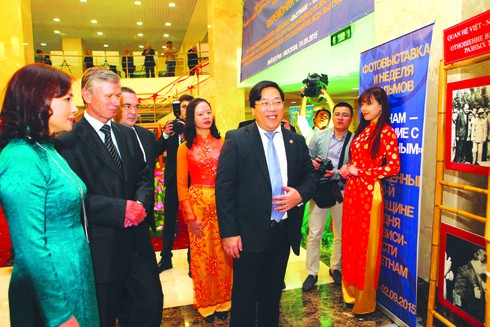 Thông tin đối ngoại 2015: Để hình ảnh Việt Nam thêm sáng - ảnh 1