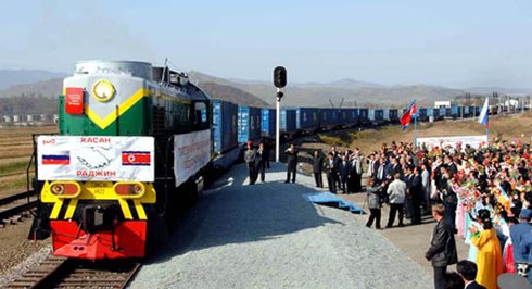 Nga tái khởi động tuyến đường sắt với Triều Tiên - ảnh 1