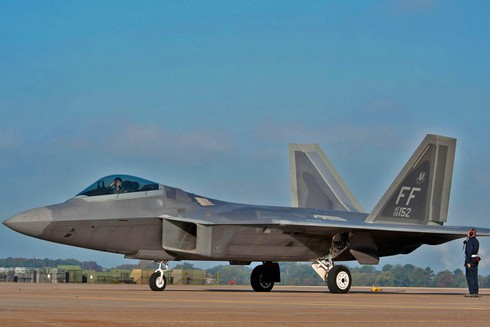F-22 Raptor - Người hùng chỉ để làm cảnh - ảnh 8