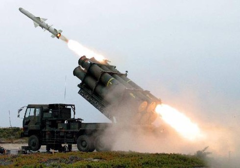 Nhật Bản triển khai tên lửa đất đối hạm ngăn Trung Quốc - ảnh 1