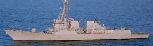 Mỹ đưa tàu khu trục tới Ấn Độ Dương tìm máy bay Malaysia mất tích - ảnh 1