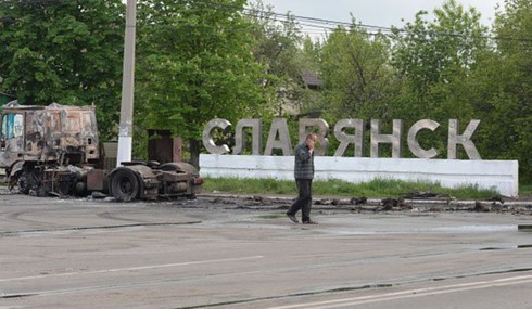 Ukraine: Cộng hòa Nhân dân Donetsk ban bố thiết quân luật - ảnh 1