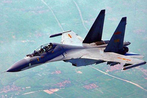 Trung Quốc cử 3 Su-30 tới Nga 'không chiến' - ảnh 1