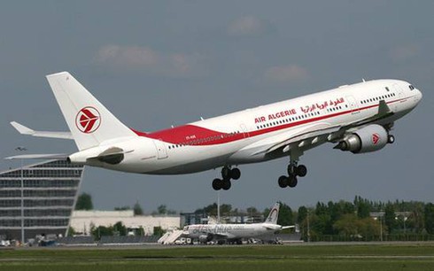 Xác nhận máy bay Algeria bị rơi, Pháp tìm thấy ‘mảnh vỡ’ ở Mali - ảnh 1