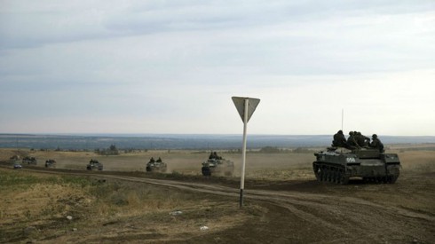 Bộ trưởng Quốc phòng Ukraine cảnh báo “đại chiến” với Nga - ảnh 1