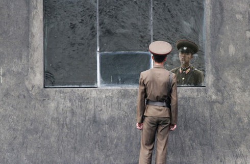 Tin thế giới 18h30: Nga không đủ tiền tái vũ trang quân đội - ảnh 6