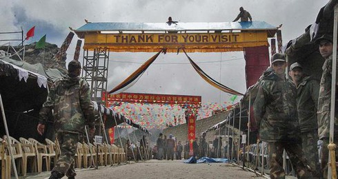 Quân đội Trung Quốc lại thêm 2 lần