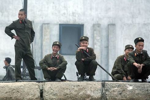 Triều Tiên 'đau đầu' lo thiếu quân - ảnh 1