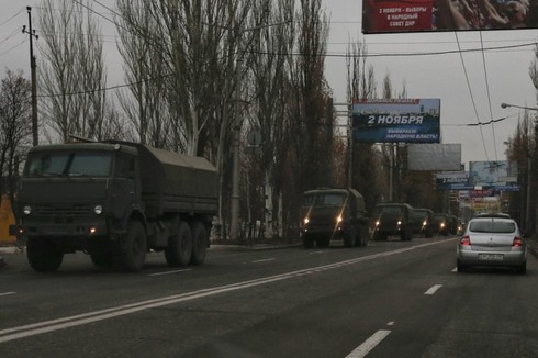 Tướng NATO 'chứng kiến tận mắt' Nga kéo quân sang Ukraine - ảnh 1