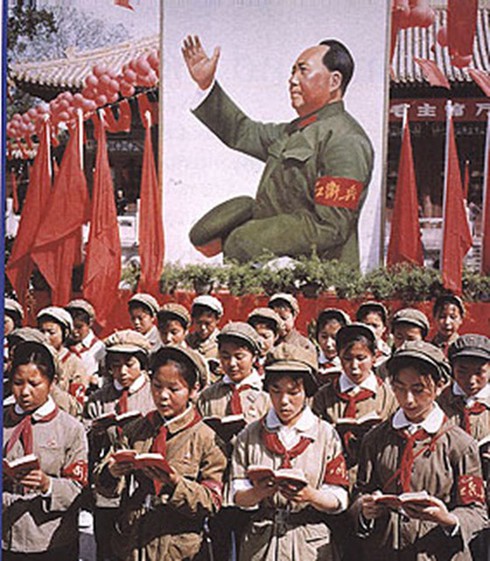 Trung Quốc đưa văn nghệ sĩ về nông thôn
