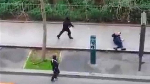 Báo Iran tố CIA liên quan tới vụ tấn công ở Paris - ảnh 1