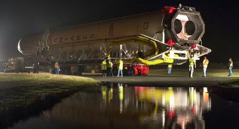 Nga – Mỹ ký thỏa thuận 1 tỷ USD mua 60 động cơ tên lửa - ảnh 1