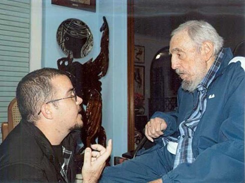 Cuba công bố ảnh cựu Chủ tịch Fidel Castro vẫn khỏe mạnh - ảnh 1