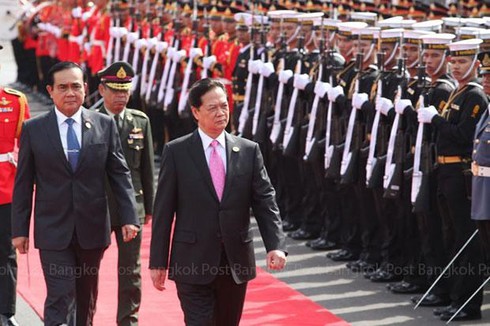 Tin thế giới 18h30: Suy thoái kinh tế kéo dài, ông Putin vẫn được lòng dân - ảnh 5