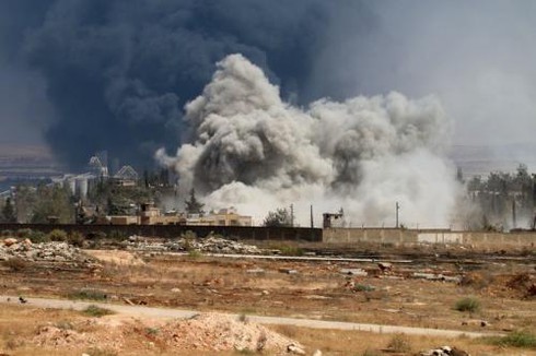 Sau Aleppo, quân chính phủ Syria dồn lực tái chiếm Damascus - ảnh 1