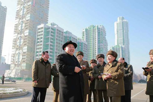 Nhà cao tầng ở Triều Tiên: Vỏ ốc rỗng? - ảnh 1