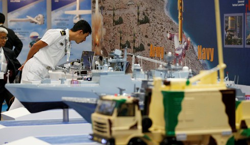 Cạnh tranh thị trường vũ khí châu Á với Trung Quốc: Nhật Bản đã đủ sức? - ảnh 1