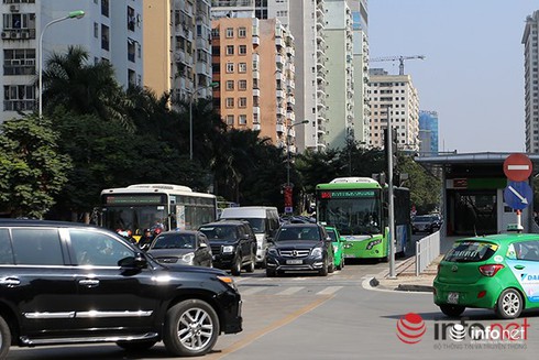 “Phải biết xấu hổ với hạ tầng giao thông của Hà Nội” - ảnh 1