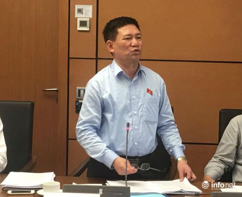 ĐBQH: Cần đưa chỉ tiêu nợ công vào luật để chống...nới trần - ảnh 2