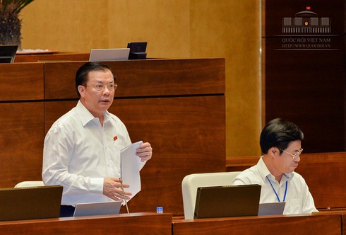 Bộ trưởng Tài chính kiến giải thắc mắc về nợ công - ảnh 1